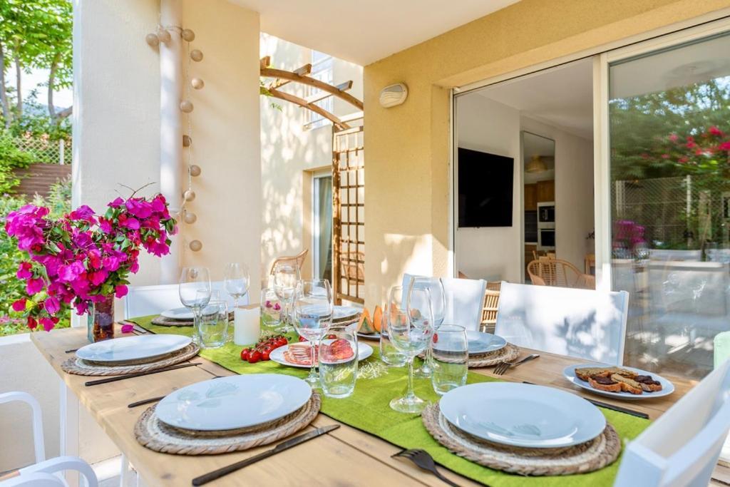 Bao Location - Ideal Pro & Groupe - Calme - Lumineux - Wifi - Terrasse - Jardin - Plage A 2Km - Proche Centre Ville, Gare, Commerces - Parking Prive Tolone Esterno foto